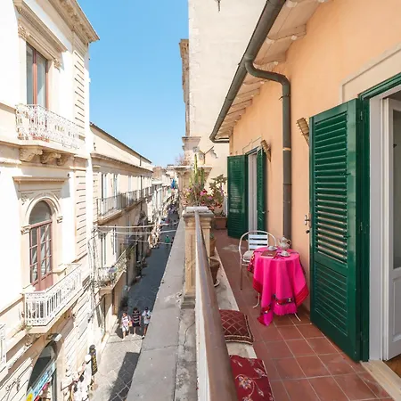 Apartmán Deco' - Ortigia Al Duomo Whit Terrace Syracuse