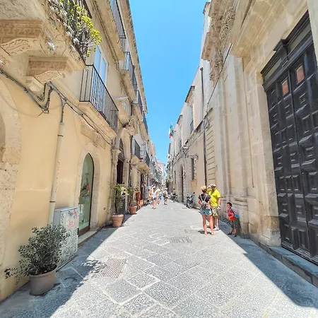 Deco' - Ortigia Al Duomo Whit Terrace