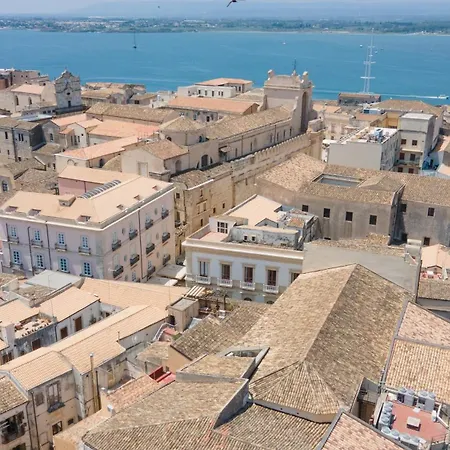 Deco' - Ortigia Al Duomo Whit Terrace Apartmán Syracuse